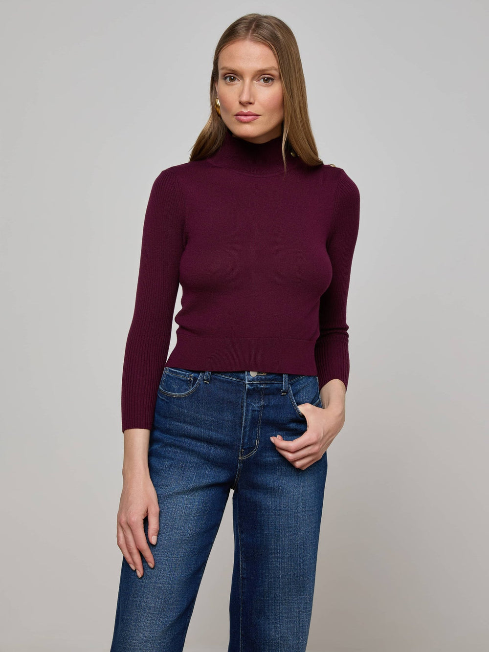 Kamdyn Mock-Neck Top in Dark Port/Gold