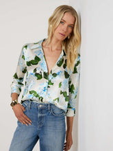 Dani Silk Blouse in Ivory/Light Blue Hydrangea