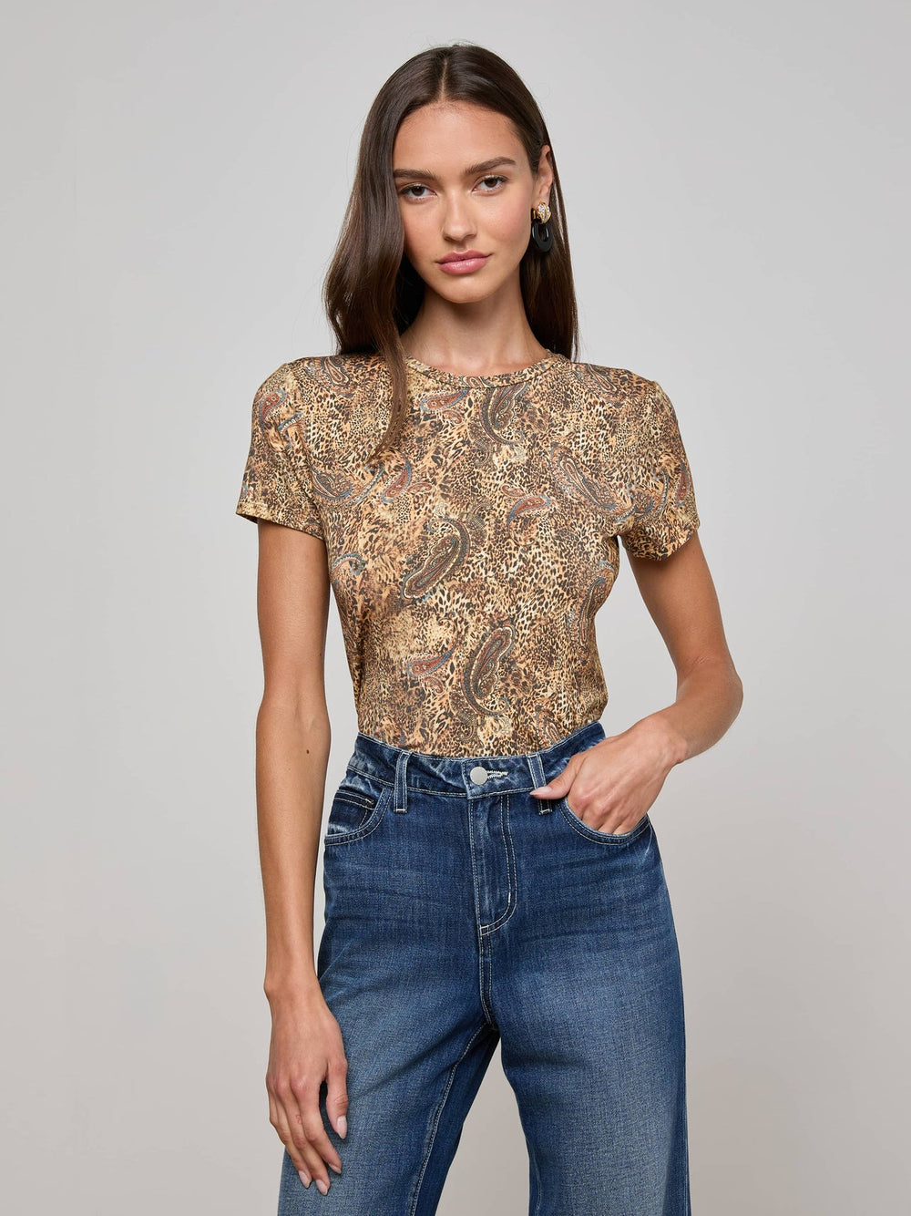 Ressi Fitted Tee in Brown/Blue Valencia Leopard