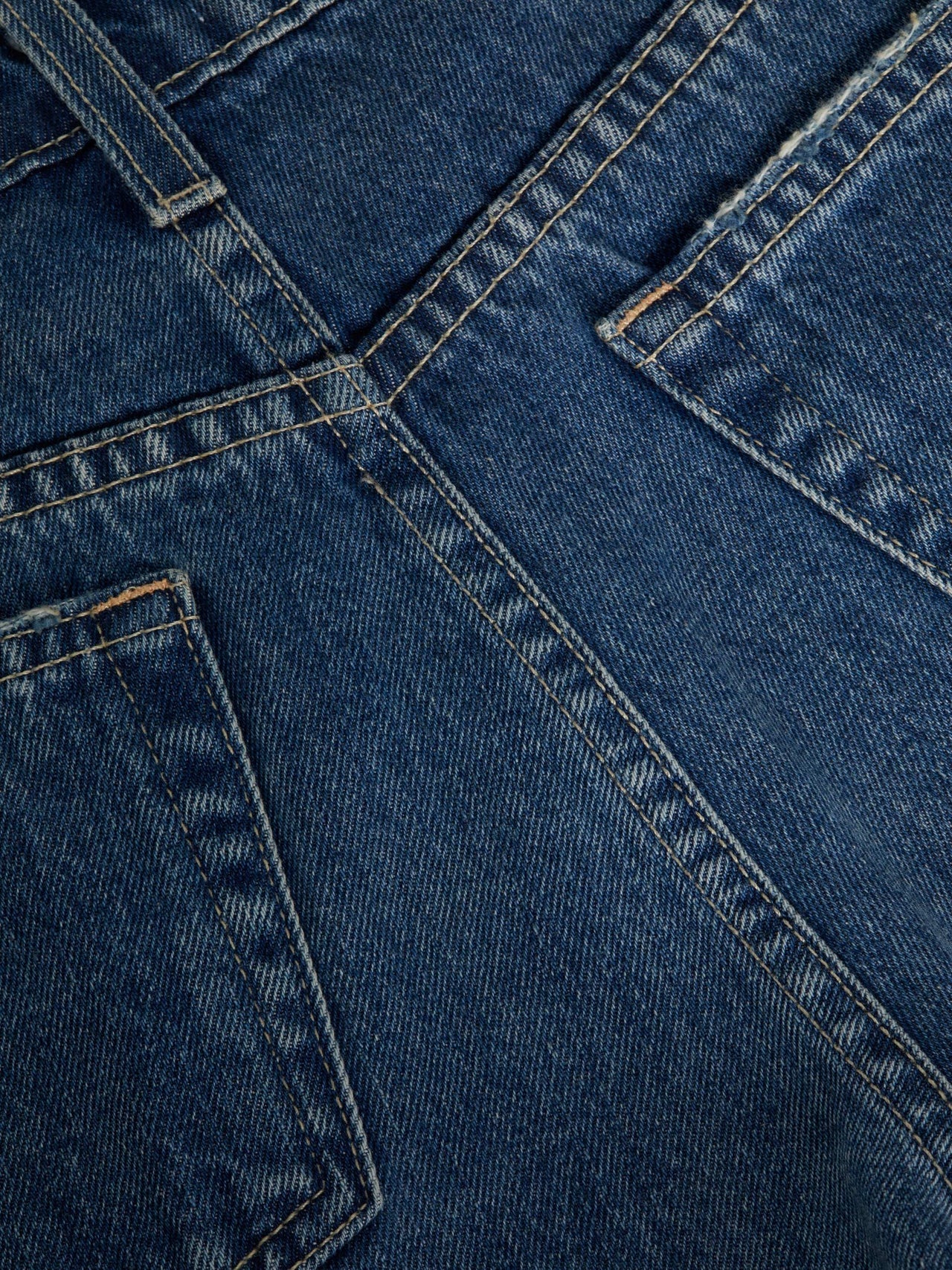 Jazzy Cuffed Jean Short in Brentwood