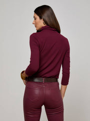 Aja Turtleneck in Dark Port