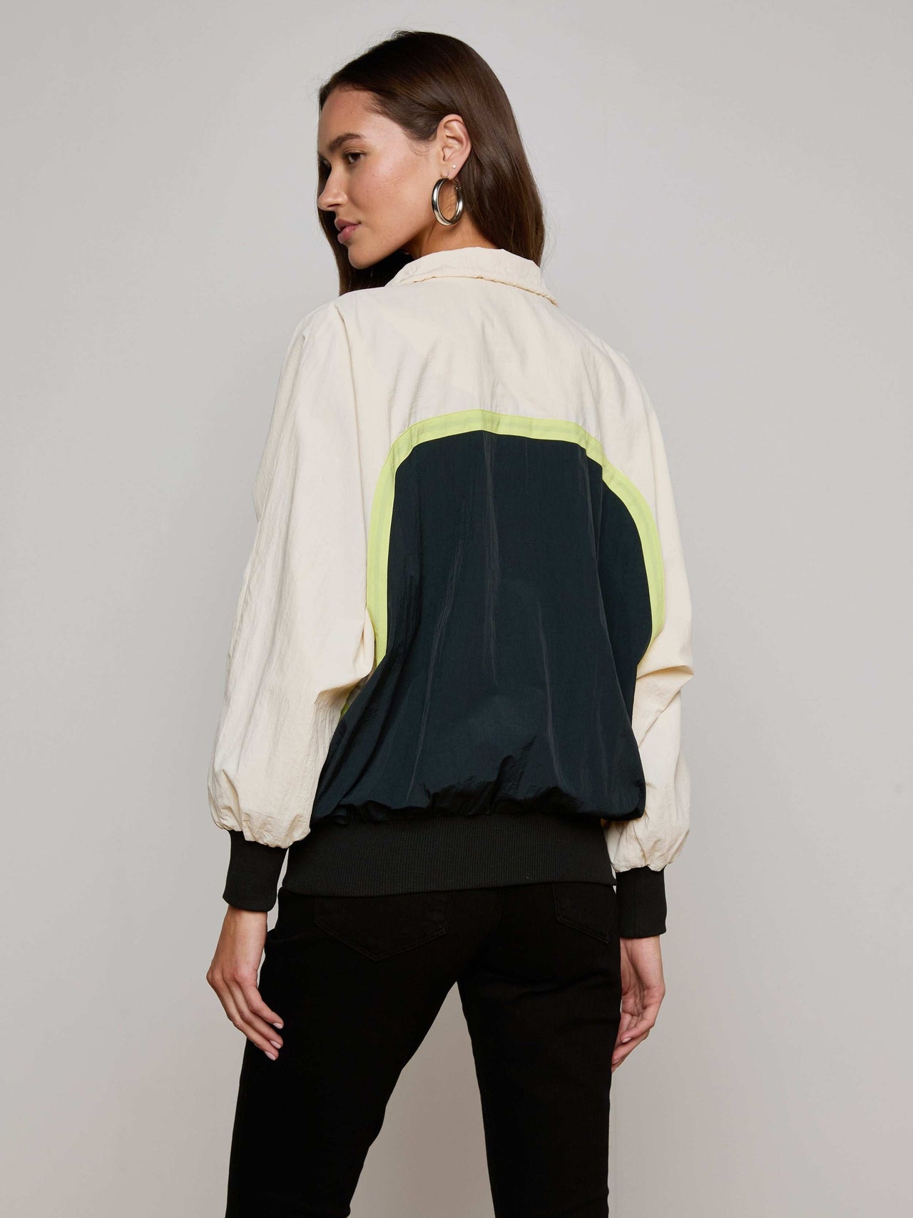 Aurelia Windbreaker in Black/Cream/Lime