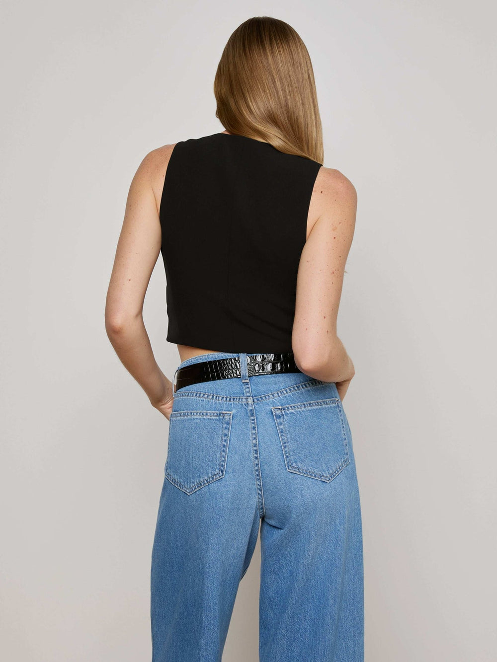 Jianna Vest in Black