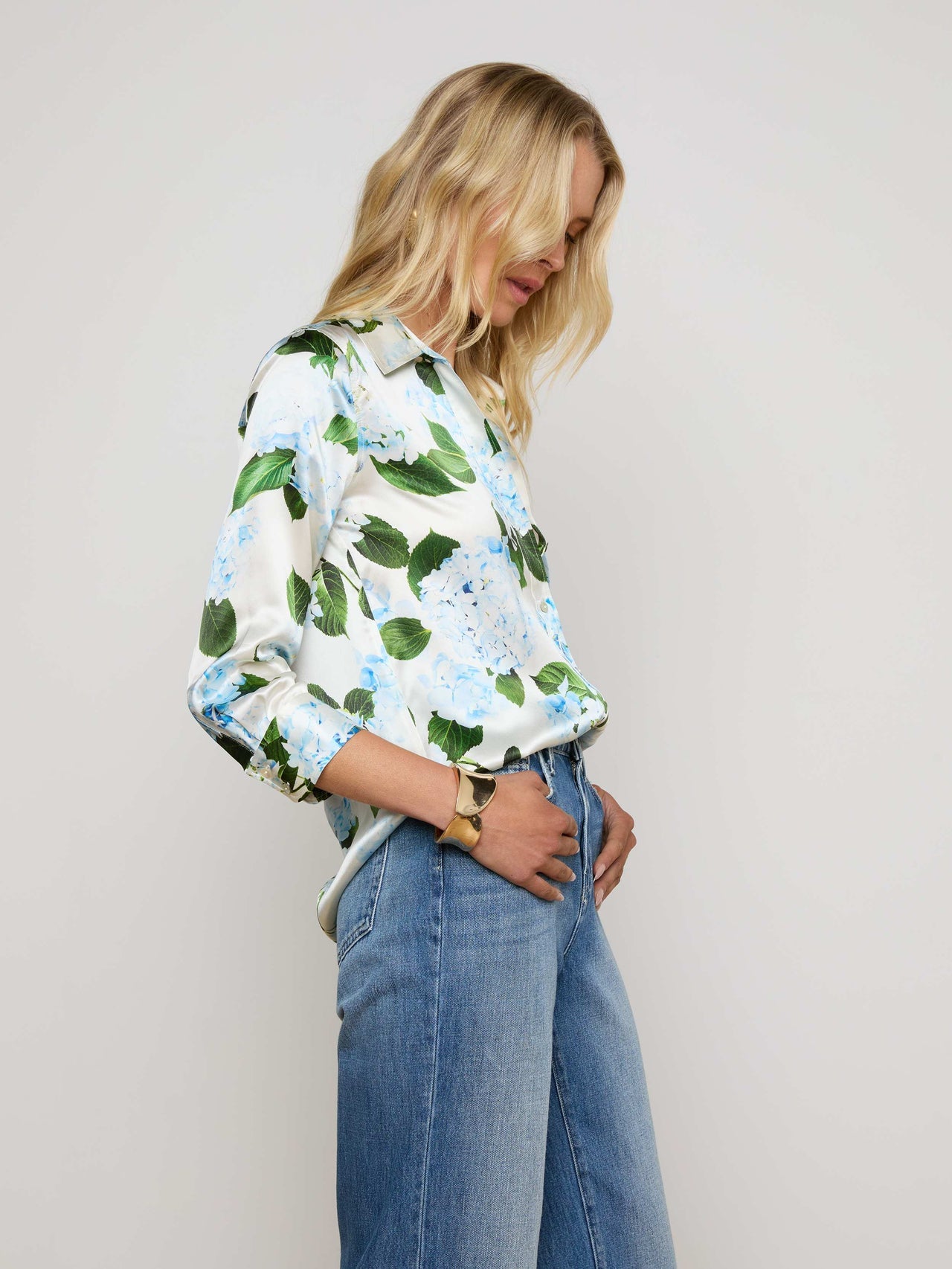 Dani Silk Blouse in Ivory/Light Blue Hydrangea