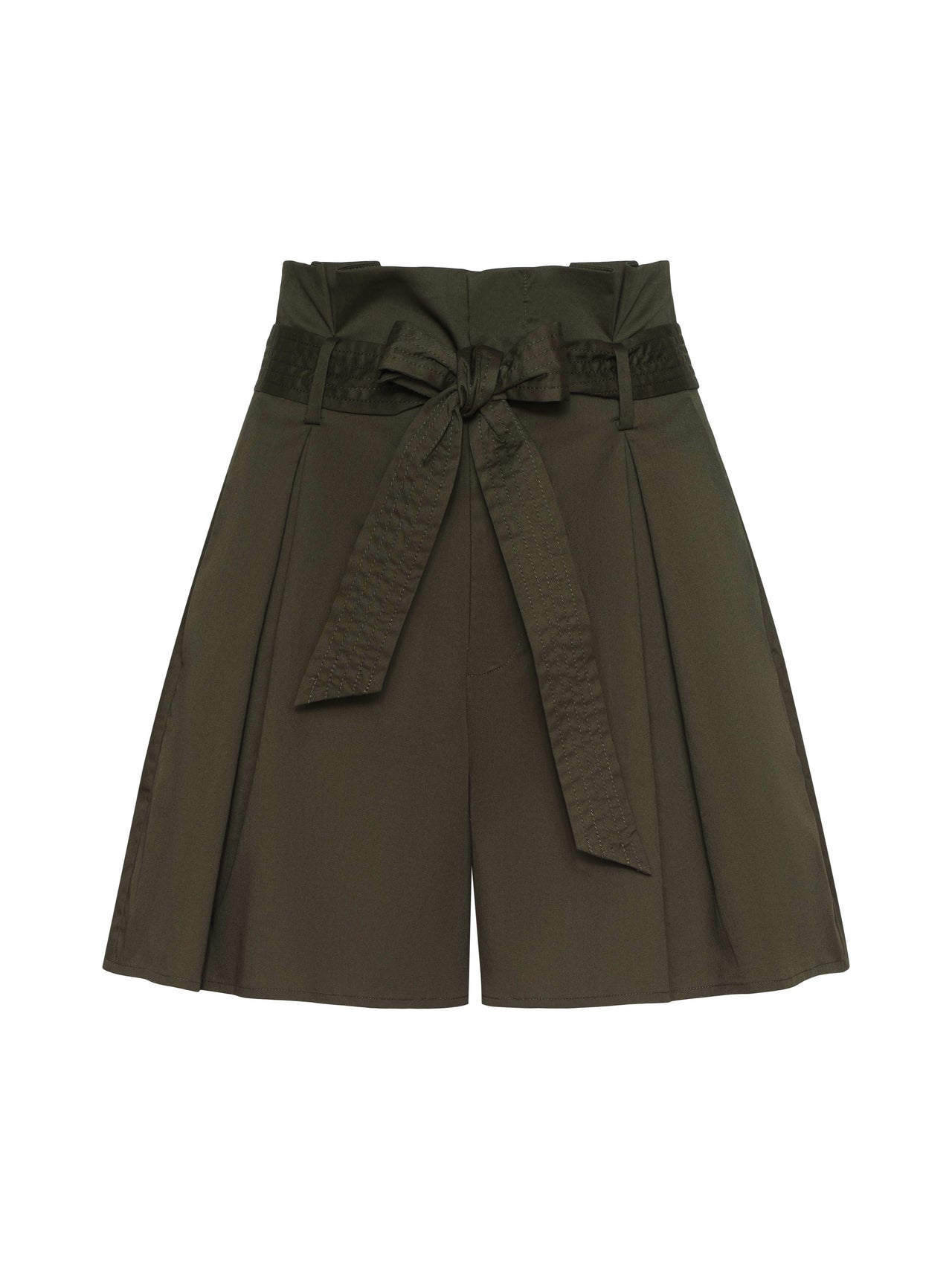 Damira Short in Pine