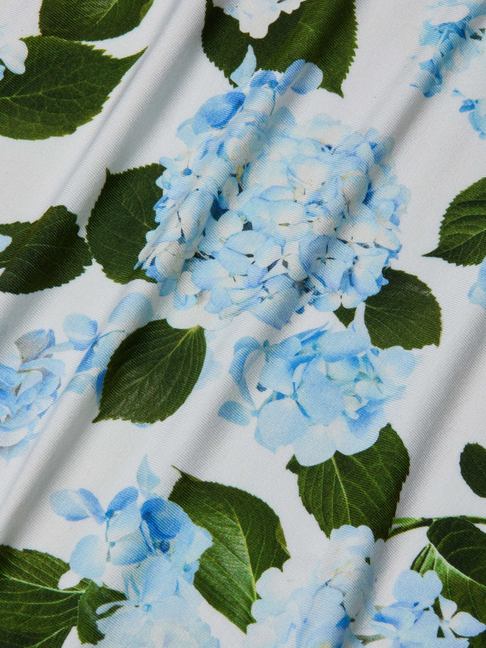 Ressi Fitted Tee in Ivory/Light Blue Hydrangea