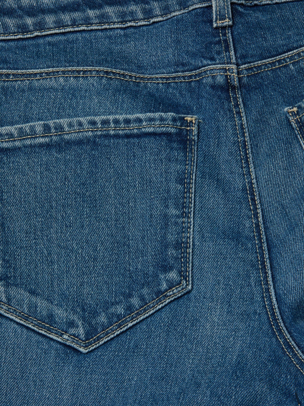Cara Low-Rise Bootcut Jean in Bari