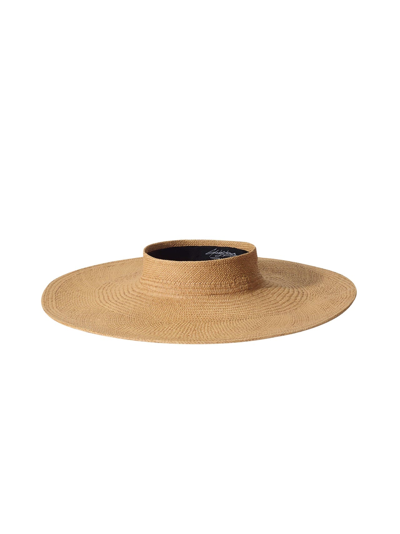 Flor Visor – Sun-Ready Style in Café