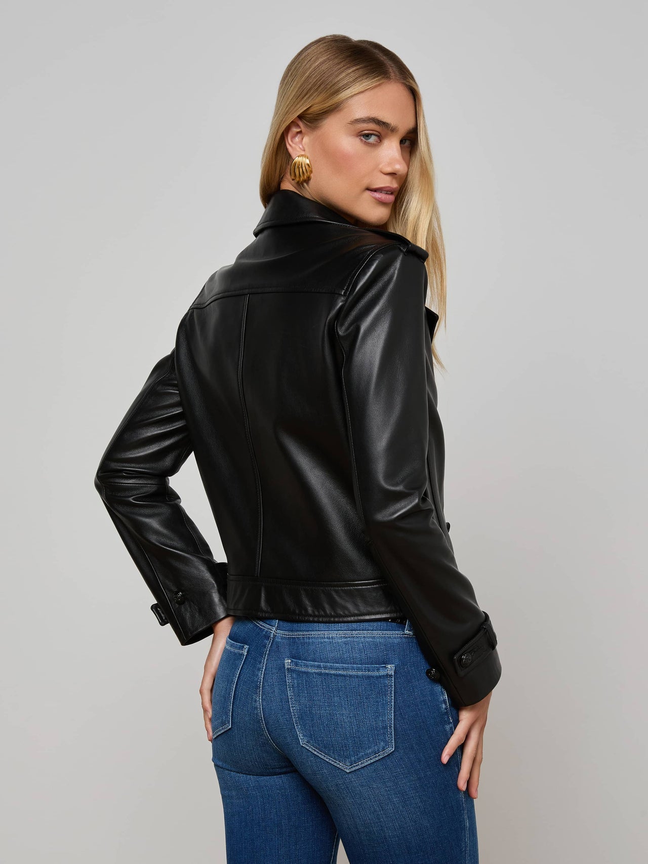 Xoey Cropped Leather Trench Coat in Black