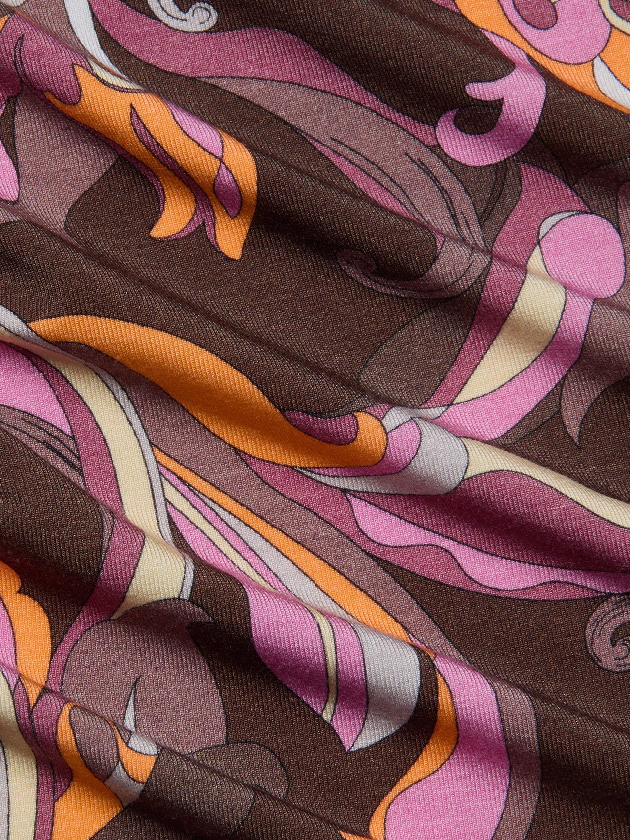 Ressi Fitted Tee in Brown/Pink Multi Abstract Paisley
