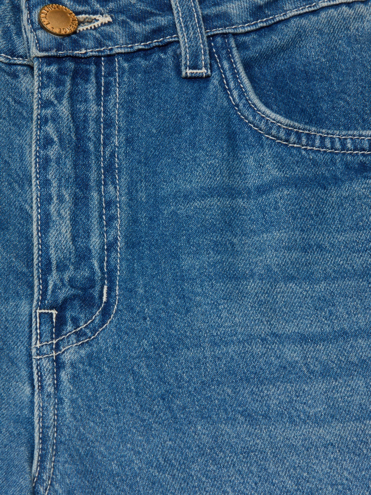 June Cropped Stovepipe Jean in Fresno
