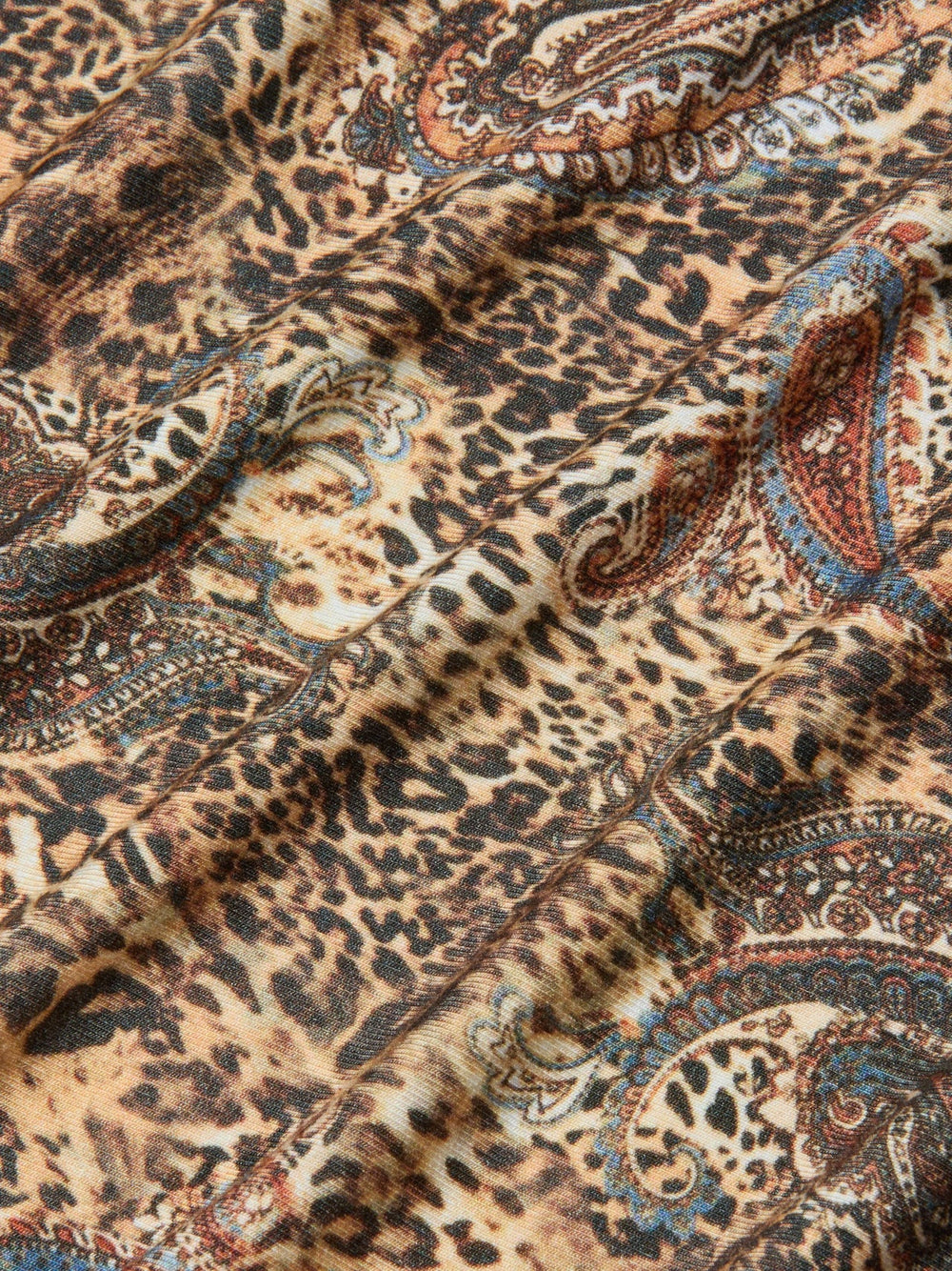 Ressi Fitted Tee in Brown/Blue Valencia Leopard