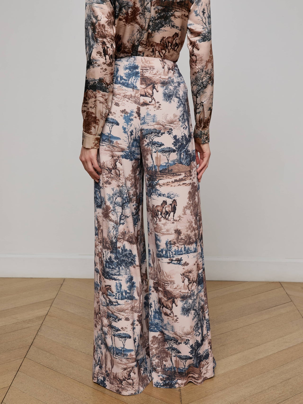 Nova Pleated Wide-Leg Pant in Tan Multi Western Toile