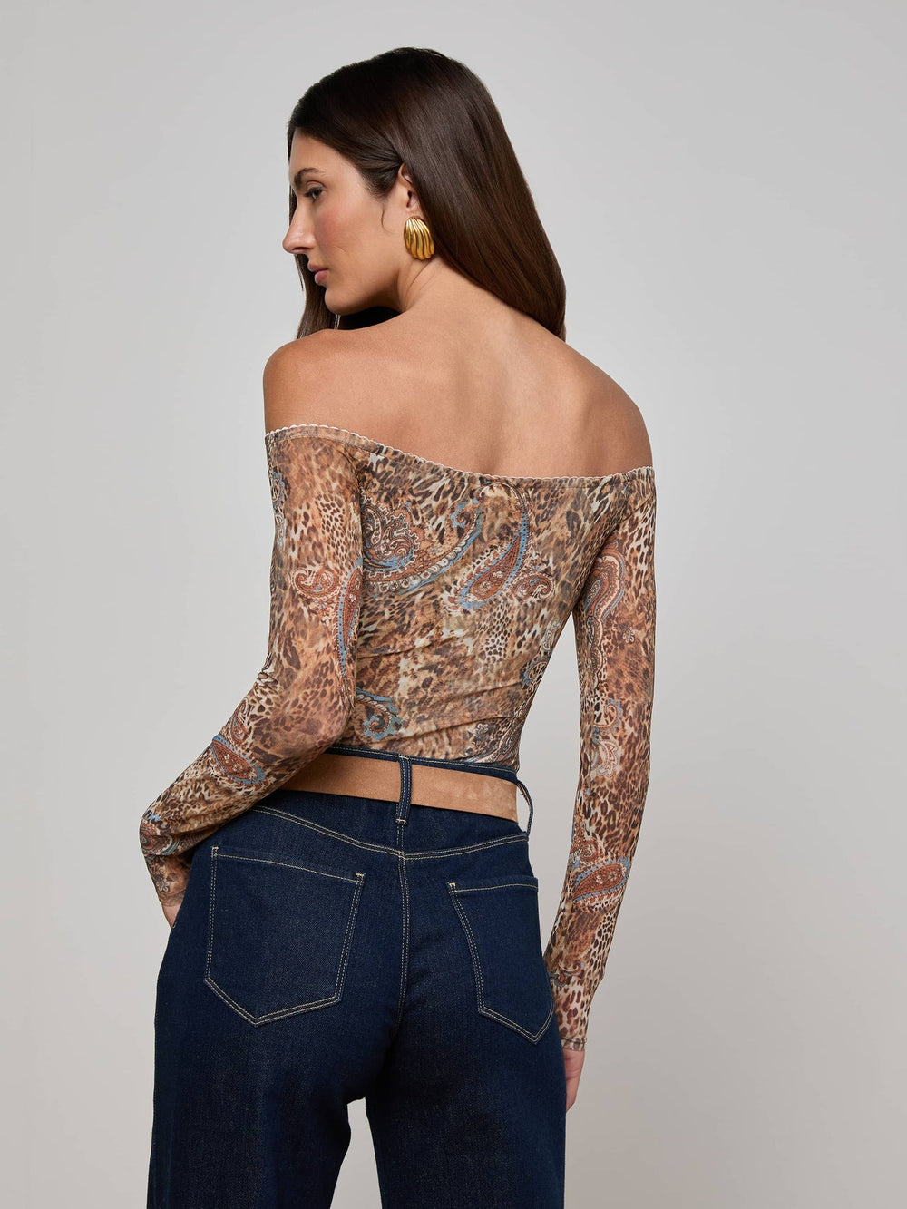 Peonie Off-The-Shoulder Bodysuit in Brown/Blue Valencia Leopard