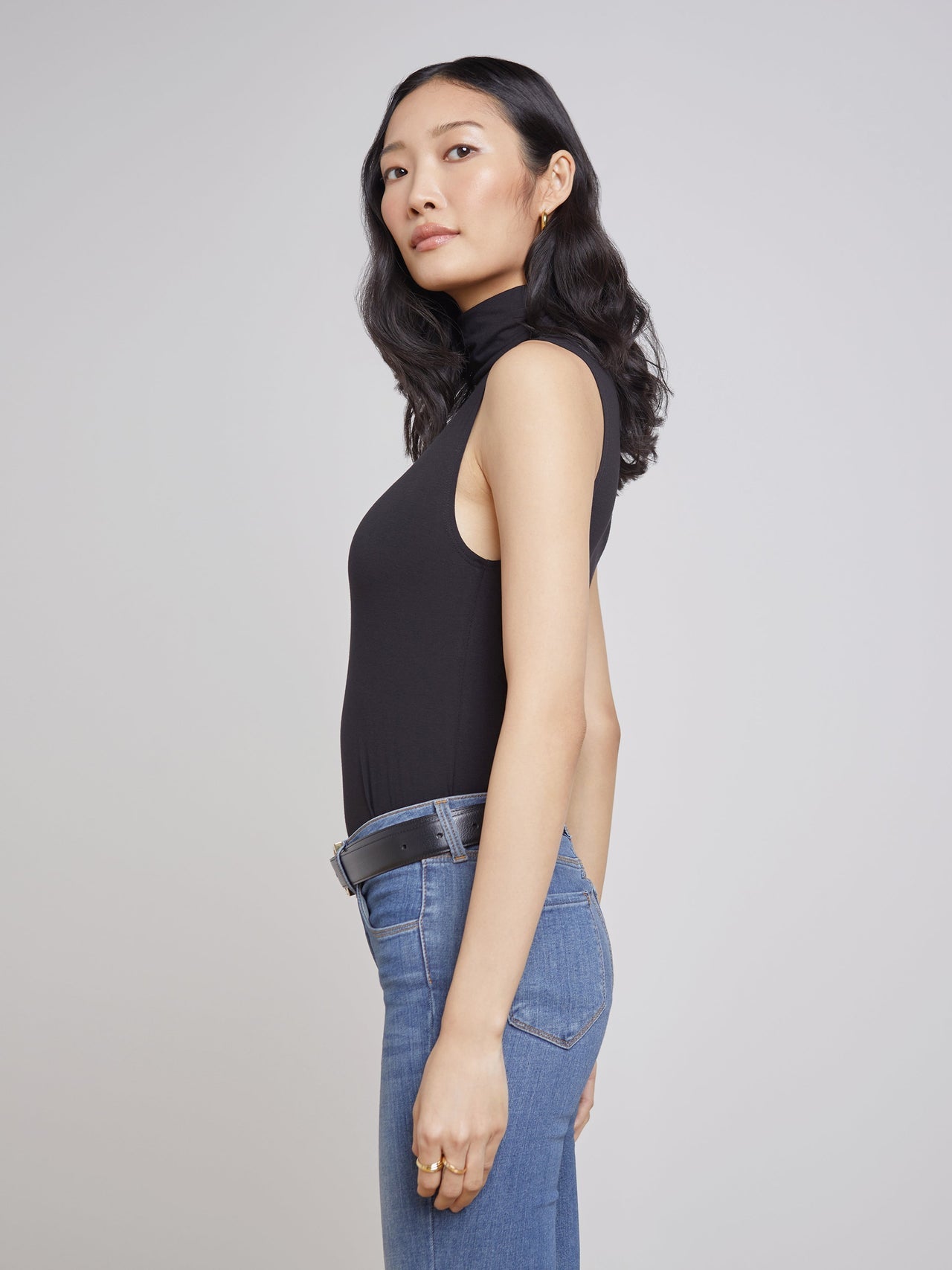 Ceci Sleeveless Turtleneck in Black