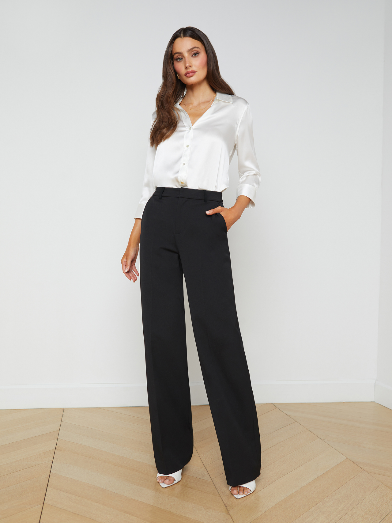 Livvy Straight-Leg Trouser in Black