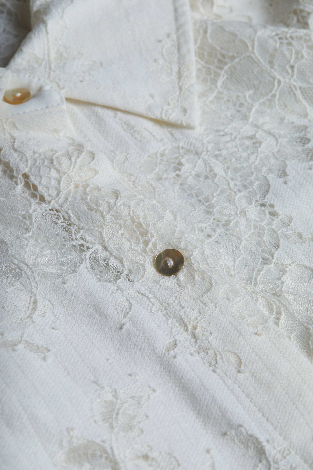 Jenica Long-Sleeve Lace Button-Down Blouse in Ivory