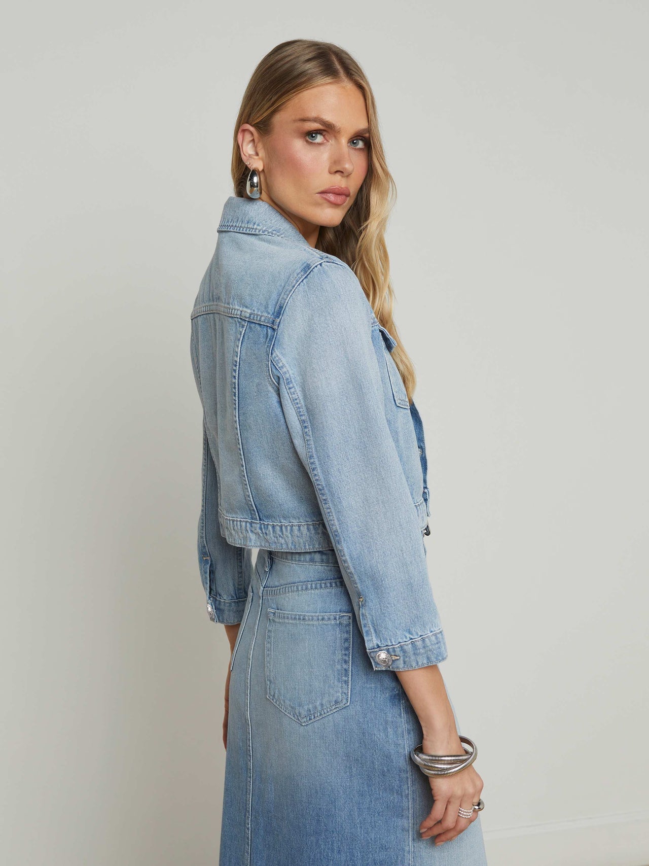 Koda Cropped Jean Jacket in Fontana