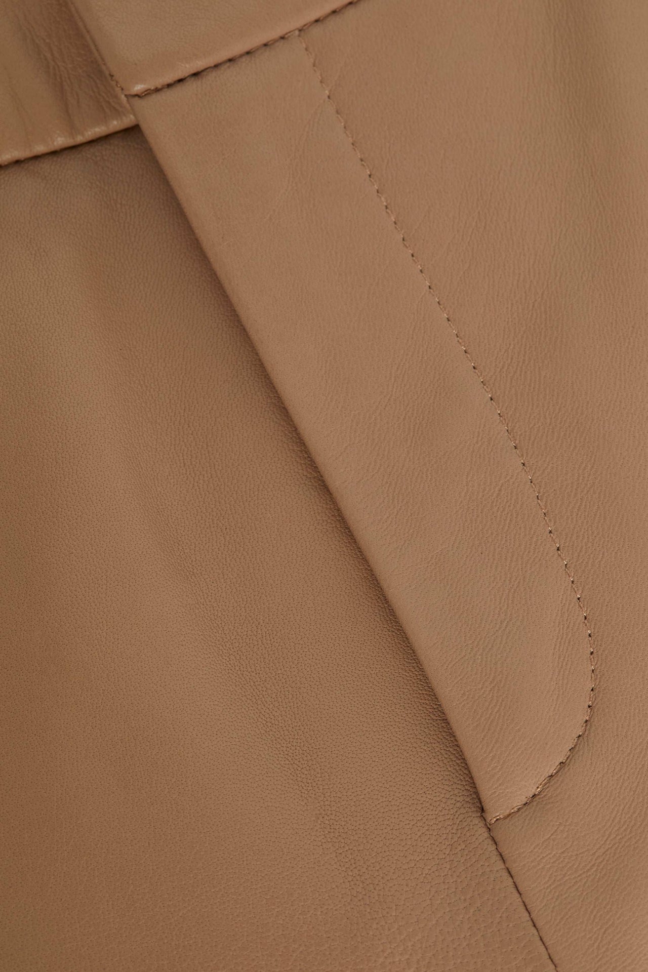 Livvy Leather Straight-Leg Trouser in Cappuccino
