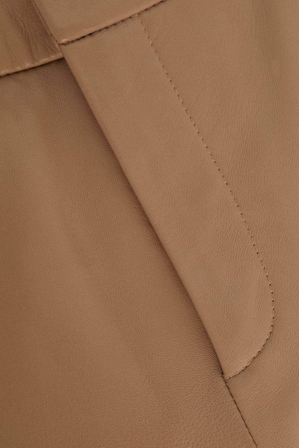 Livvy Leather Straight-Leg Trouser in Cappuccino