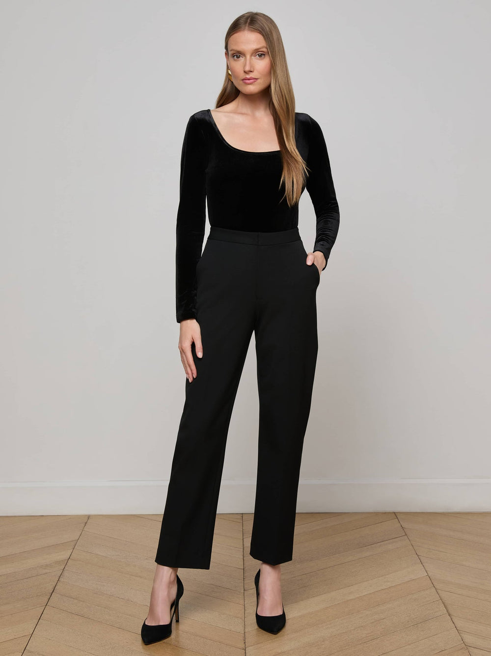 Jelena Velvet Top in Black
