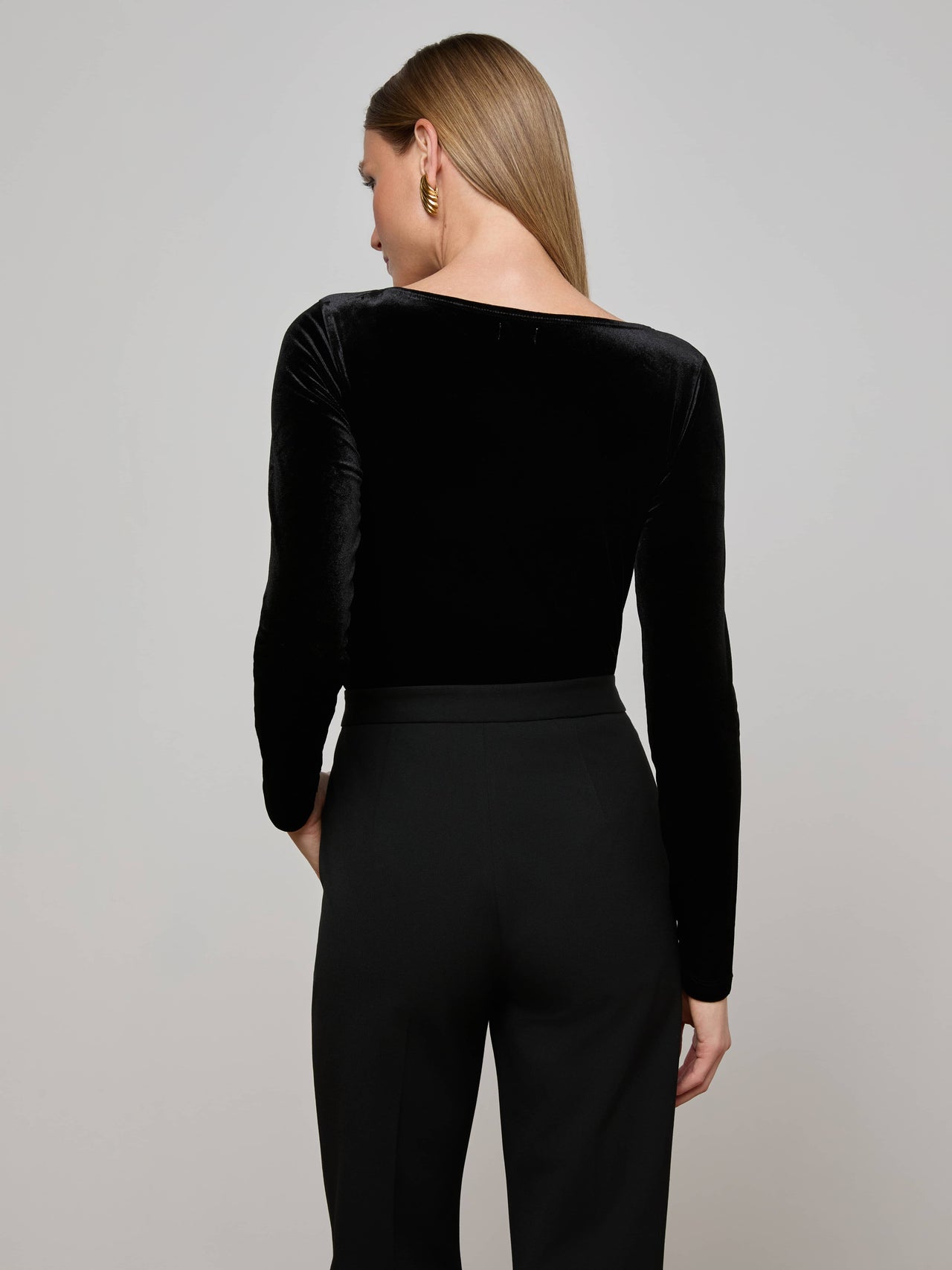 Jelena Velvet Top in Black