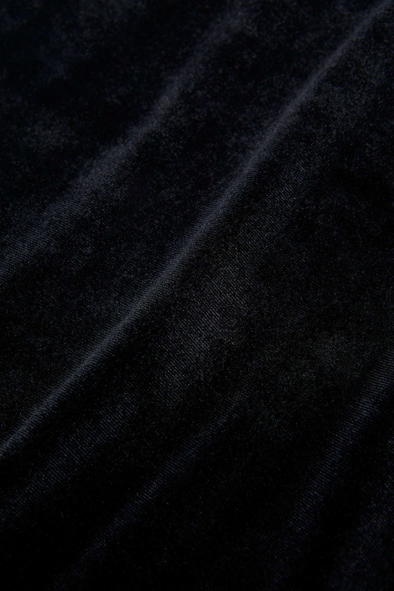 Jelena Velvet Top in Black