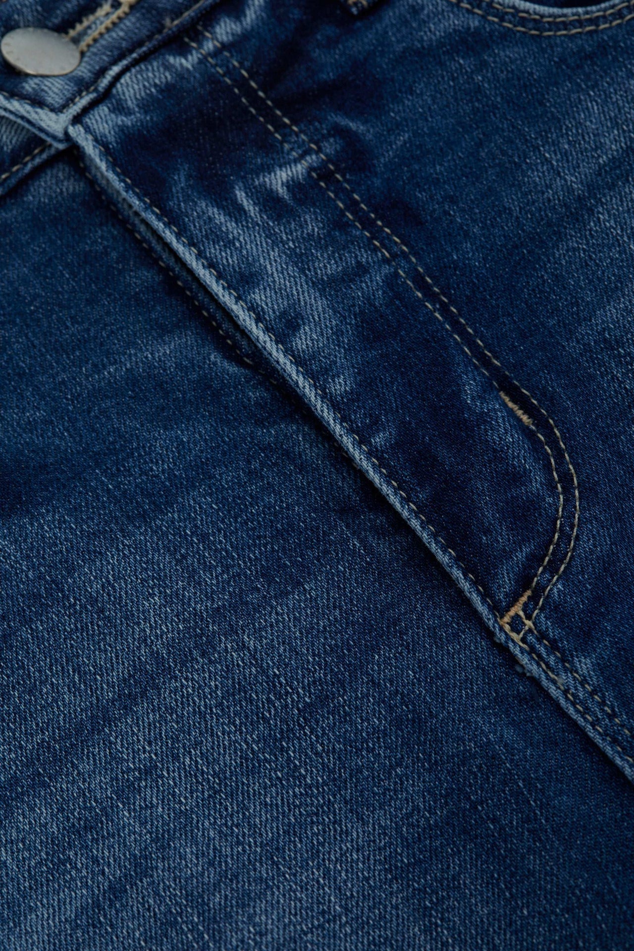 Marguerite Skinny Jean in Hampton